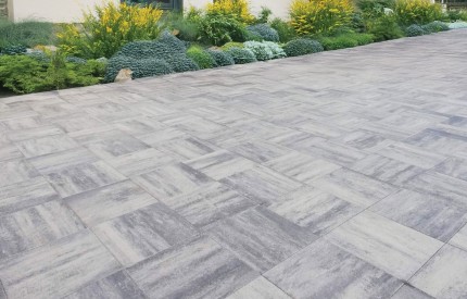 Betonske plošče za terase, dvorišča in dovoze | OBLAK